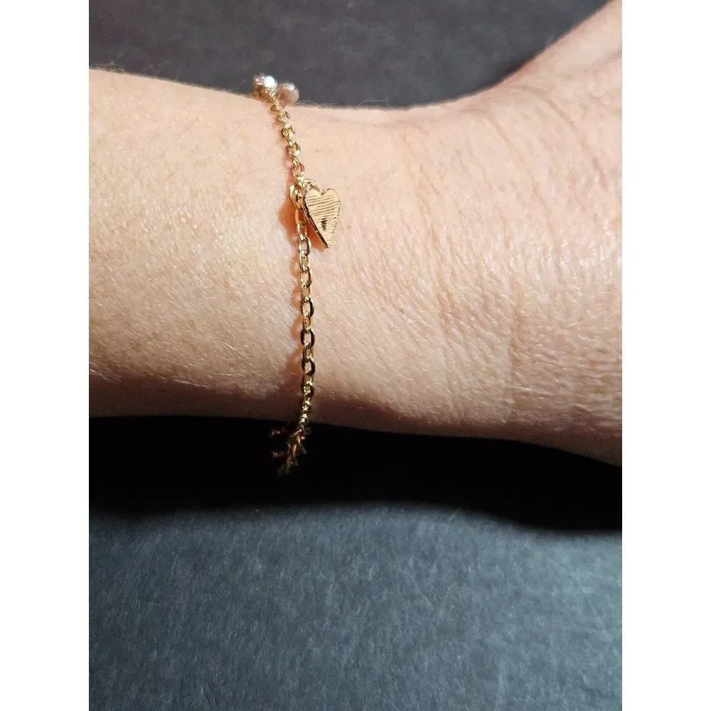 Gold tone heart bracelet 6-8